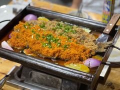 -宏兴烤鱼山庄(宣恩总店)