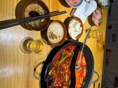 -乐闹闹重庆火鍋(民治店)