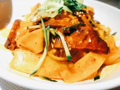 牛肉拌凉皮-旺顺阁鱼头泡饼(常营店)