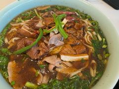 -镇南锅盖面馆(解放路店)