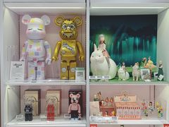 -泡泡玛特POPMART(蓝色港湾店)