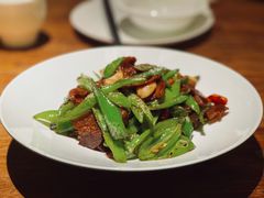 -榕树下·茶生活美学空间(江东中路店)