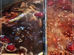 -湊湊火锅·茶憩(新中关购物中心店)
