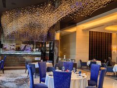 -AZUR聚(香格里拉饭店)