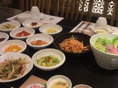 -韩屋韩国料理(天山路店)