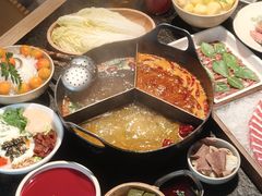 -三出山火锅(南京万象天地店)