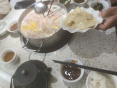 -土风豆米火锅(鸿通城店)