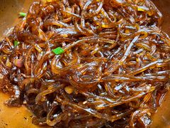 -有红鸡毛店·川菜(建设路店)