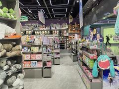 -潮品挚尚(五角场苏宁易购店)