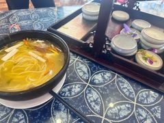 -桥香园过桥米线(国贸店)