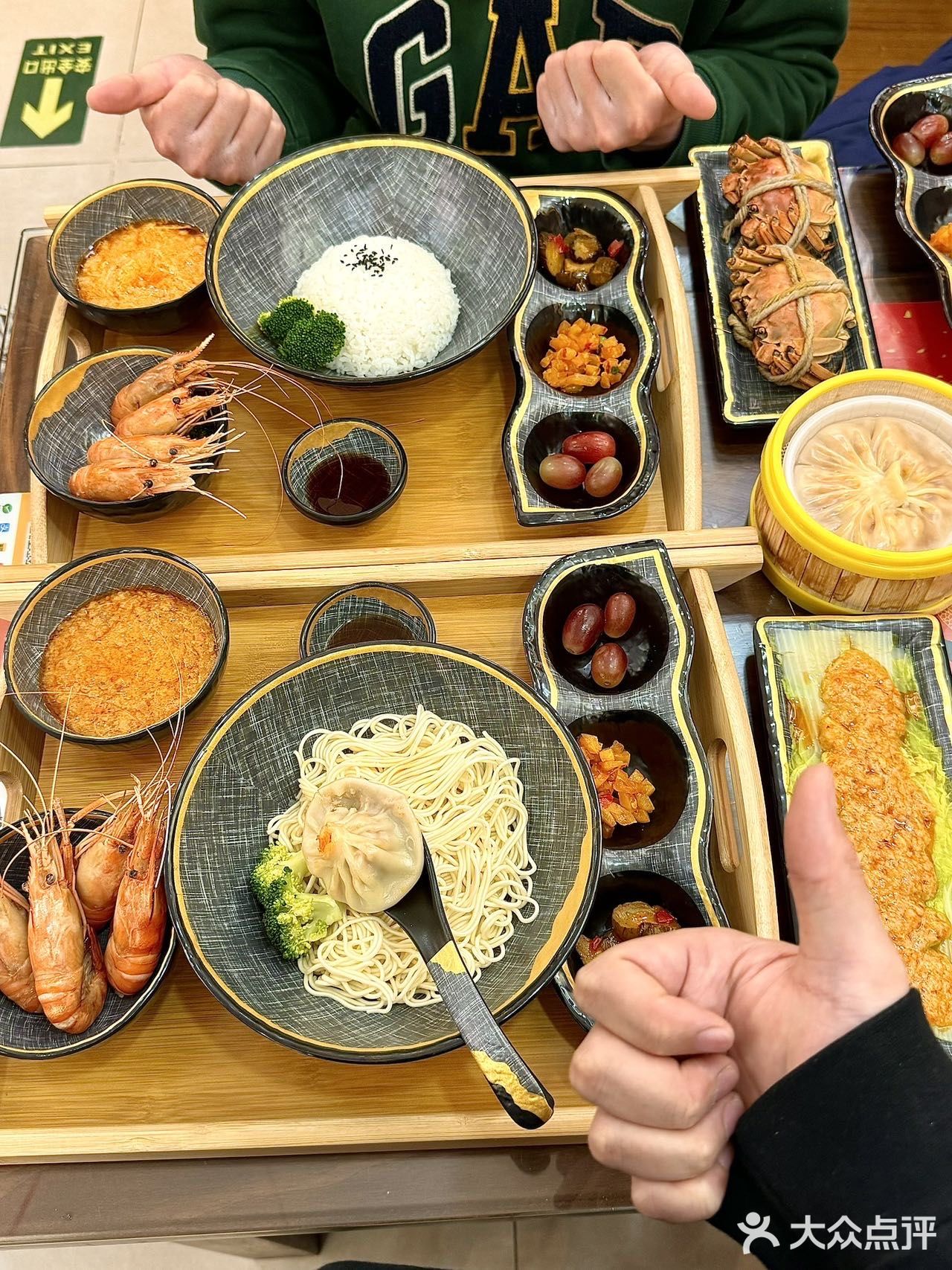 在北京！吃到念念不忘的蟹黄拌面🍜