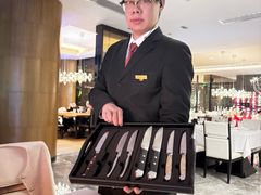 -圣丰索菲特·法国餐厅