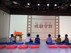 -小鸡哆哆故事屋·儿童乐园(嘉里城店)