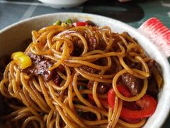牛肉意粉-云卷云书咖啡厅