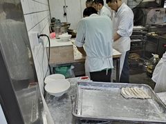 -草桥清真牛肉锅贴扁食店