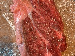 现切肩胛牛排-老乾杯和牛烧肉(王府中环店)