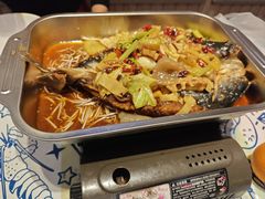-松哥油焖大虾.小龙虾.黑鸭煲(海岸城店)