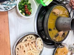 -阿妈土锅鸡