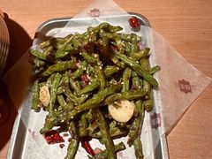 -耶里夏丽·新疆菜·28年喀什老馆(田林东路店)