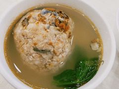蟹粉狮子头-怡园饭店-餐厅(四望亭店)