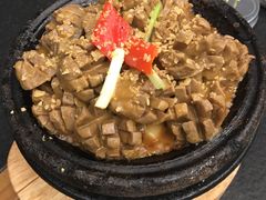石锅手打牛肉丸-潮堂 · 潮州菜(国贸商城店)