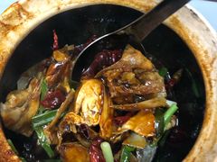 宫保鱼头-长城砂煲田鸡粥
