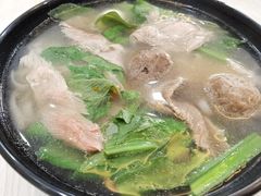 越食经典牛肉河粉-泰越越(古盛路店)