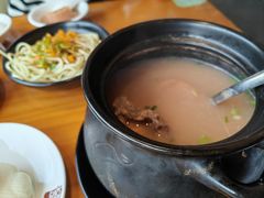 热干面-莲餐厅·湖北菜·藕汤是头牌(愚园路店)