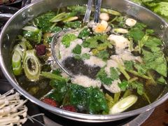 -乡土黄·鲜牛肉火锅·小龙虾(兴业街店)