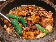 石锅杭椒牛蛙-桂满陇-西湖船宴(西单大悦城店)