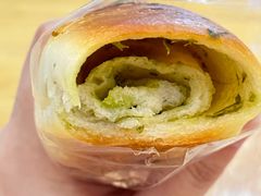 蒜香盐面包-富贵面包公司(运河店)