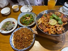 -民食香·腊排骨野生菌美食(木府店)