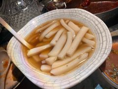 -伴山牛贵州黄牛肉火锅·苗疆非遗艺术餐厅(上海首店)