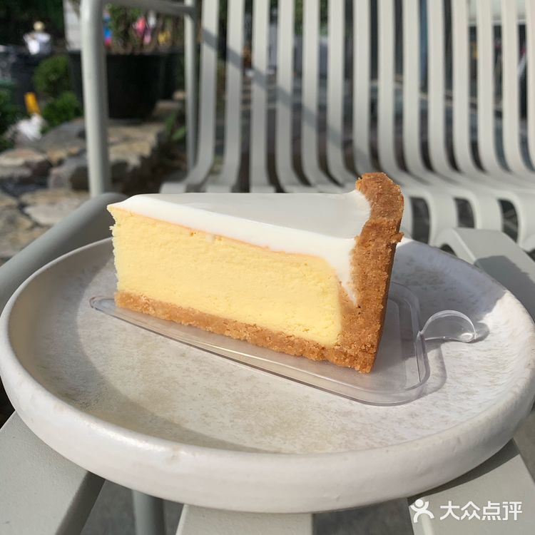 最喜欢的是第二天当早饭的芒果乳酪软包