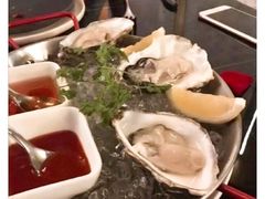 加拿大黄宝石生蚝-wann lounge 低温慢煮牛排·清吧