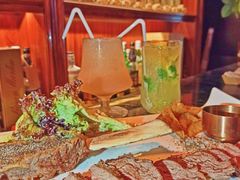 羽衣甘蓝酱牛肋骨扒-The Cheebat 锌吧·Bistro(体育西店)