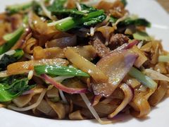 干炒牛河-李记潮汕砂锅粥(营福路店)