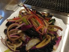 木耳拌洋葱-宗泉烤全羊·烤羊腿·家常菜(解放东路店)