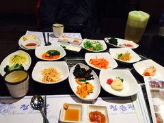 -青松馆韩国料理(香港中路佳世客店)