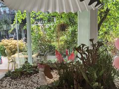 -春树下·树屋花房西餐厅(罍街AS1980店)