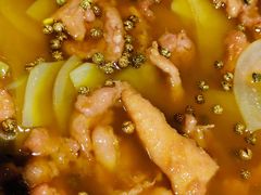 -有红鸡毛店·川菜(建设路店)