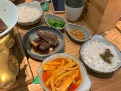 -百春原湖南牛肉粉(百联世纪店)