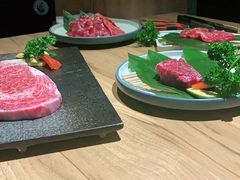 -炼火烤肉店
