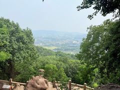 -灵岩山风景区