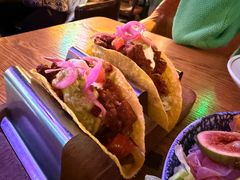 -Famous肥猫墨西哥音乐餐吧(五棵松华熙LIVE店)