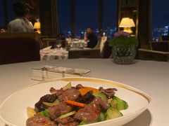 胜瓜木耳炒金钱牛腱-金轩中餐厅 Jin Xuan(浦东丽思卡尔顿酒店)
