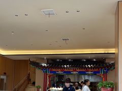 -梅利汴京烤鸭•开封豫菜地标店(东大街店)