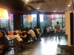 大堂-麦当劳(铜锣湾店)