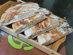饽饽饼-王明古法砂锅居(开化寺店)