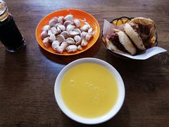 -闫家驴肉火烧(五四店)